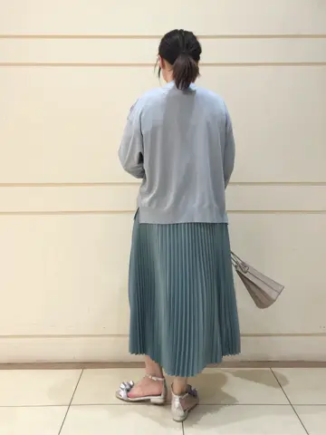 組曲 SAKAI コーディネート画像