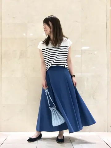 組曲 井上 コーディネート画像