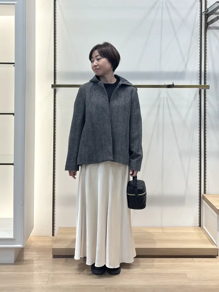 組曲 井上 コーディネート画像