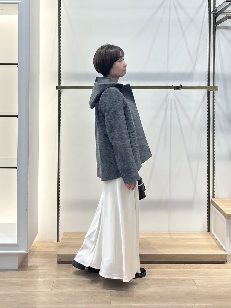 組曲 井上 コーディネート画像