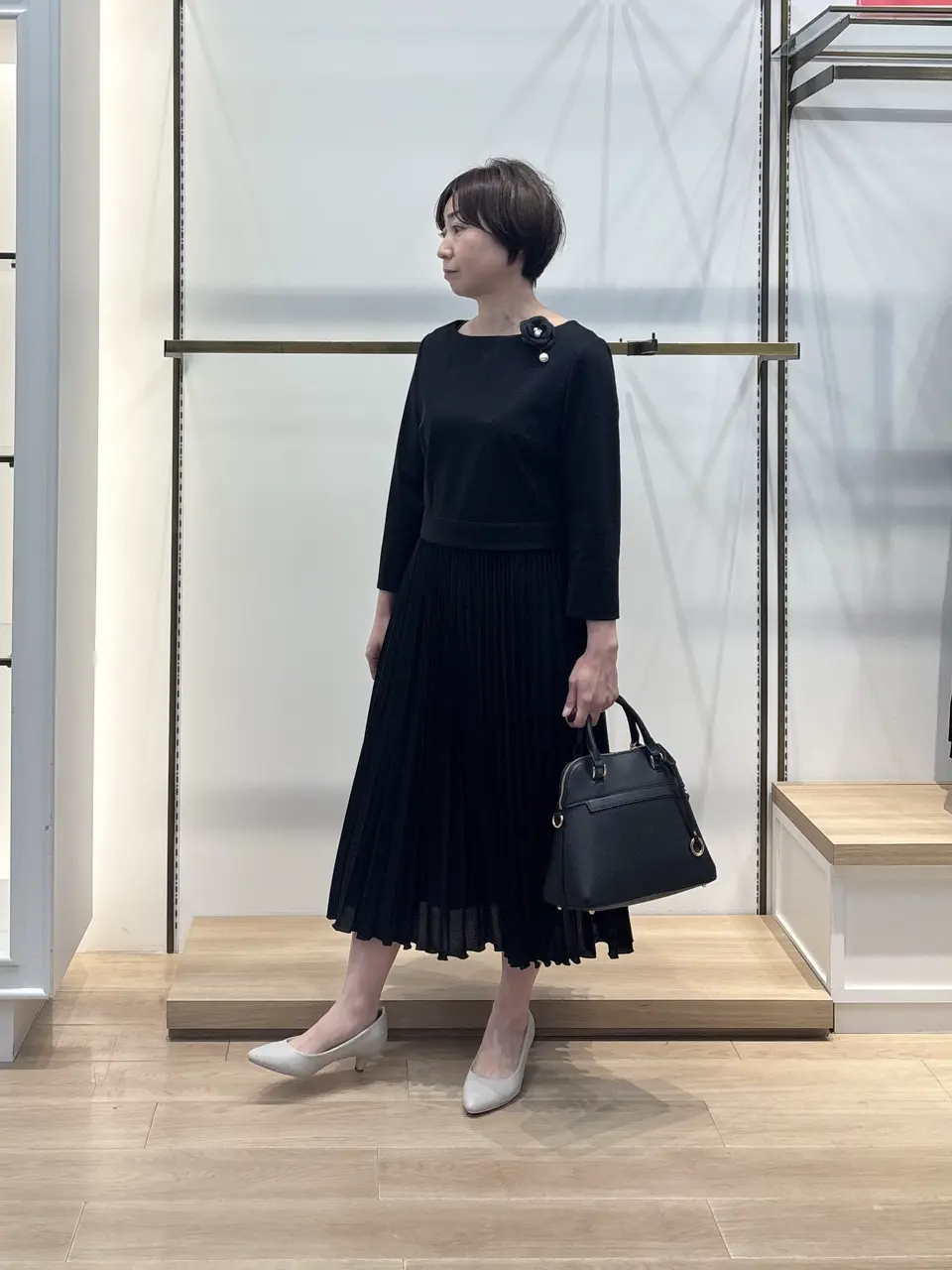 組曲 井上 コーディネート画像