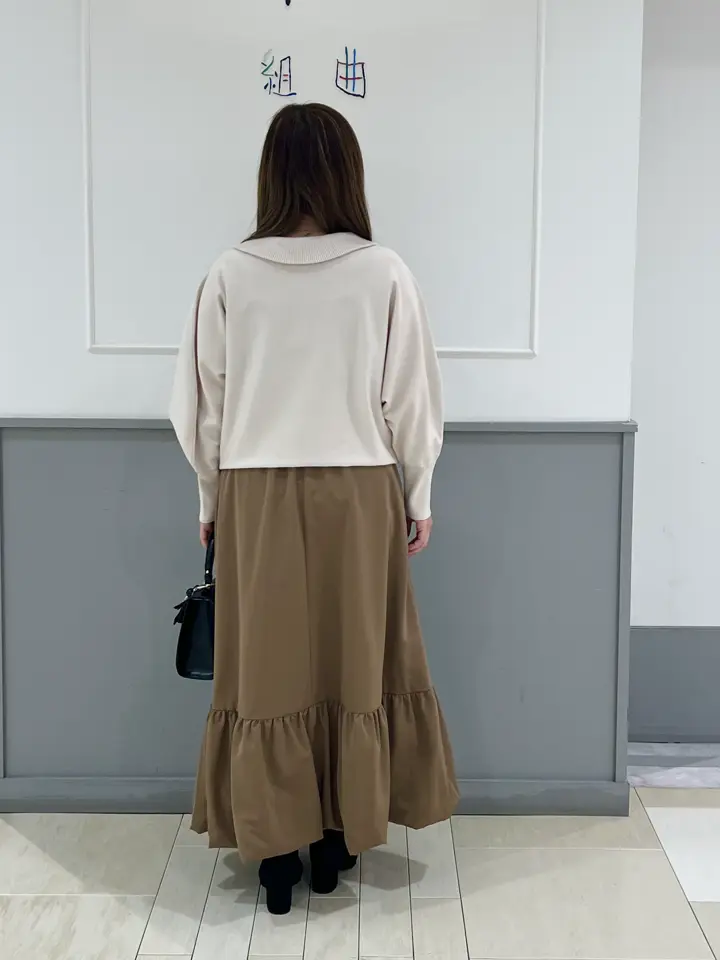 組曲 スタッフ コーディネート画像