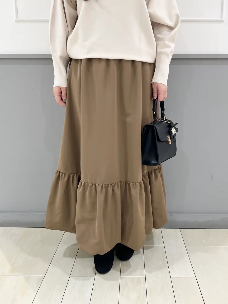 組曲 スタッフ コーディネート画像