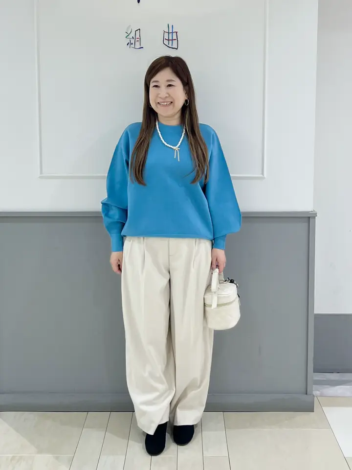 組曲 スタッフ コーディネート画像