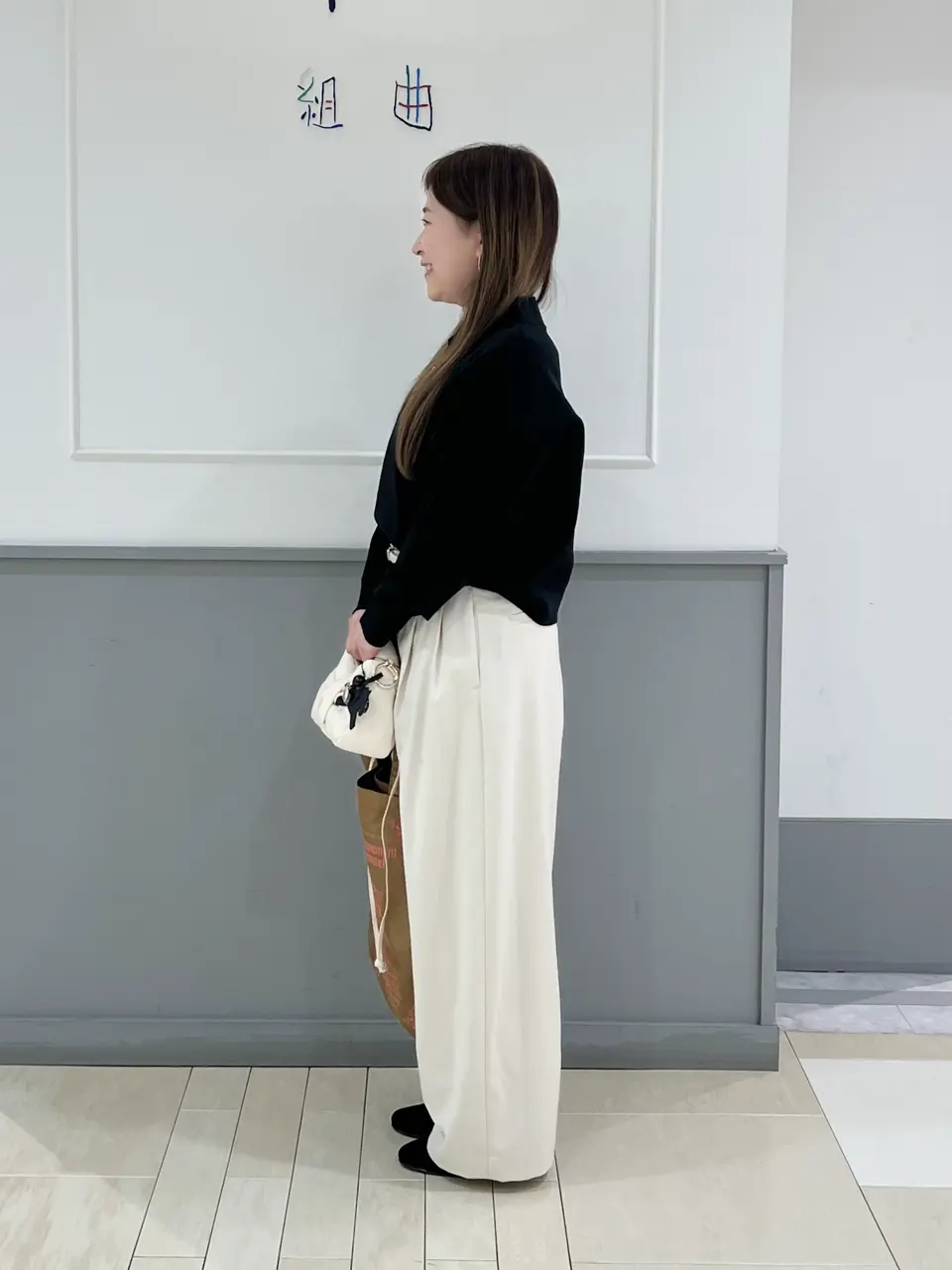 組曲 スタッフ コーディネート画像