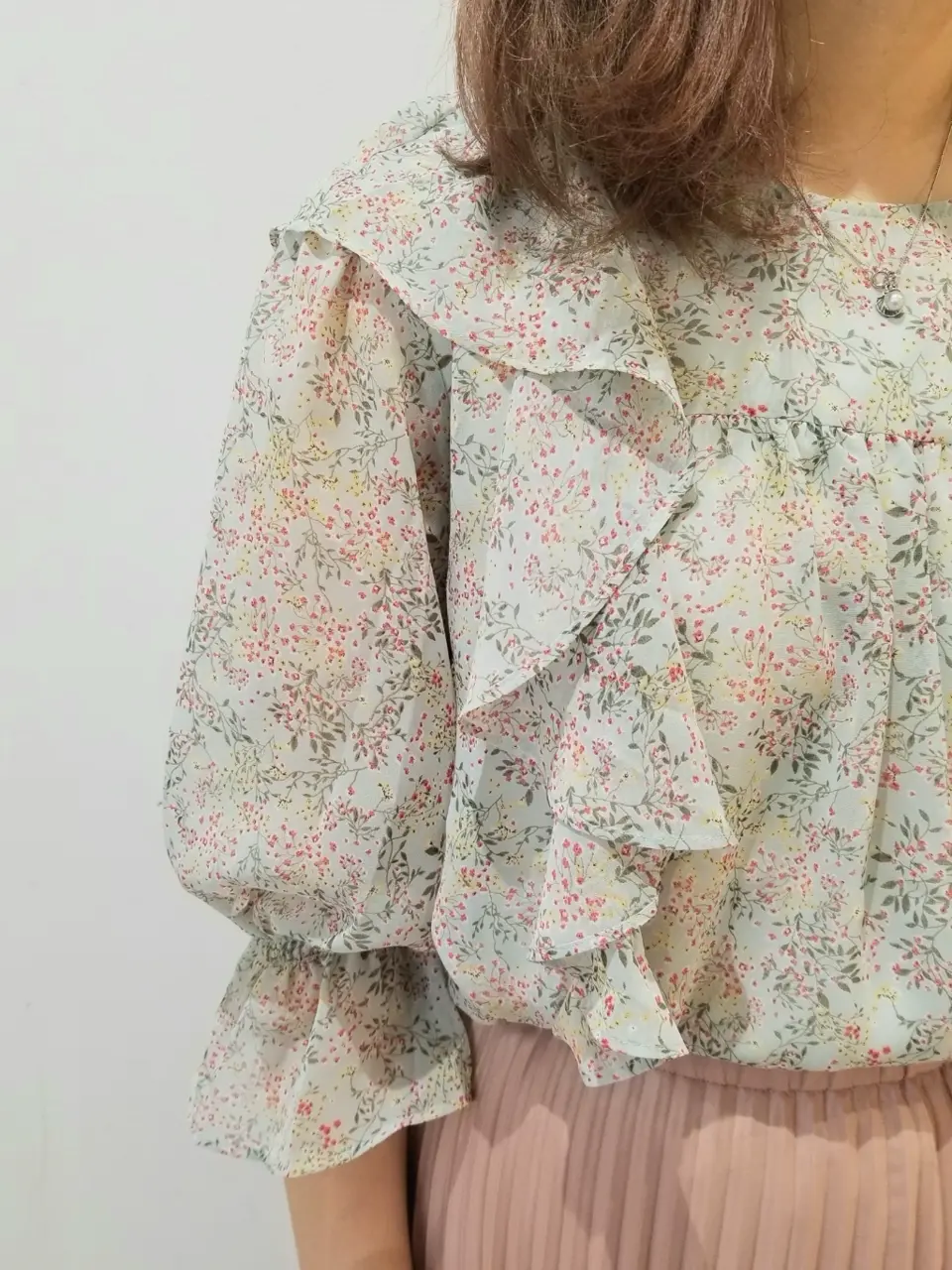 組曲 田中 コーディネート画像