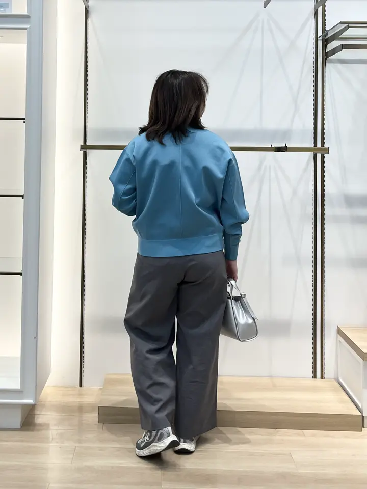 組曲 中山 コーディネート画像