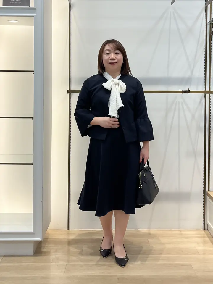 組曲 中山 コーディネート画像