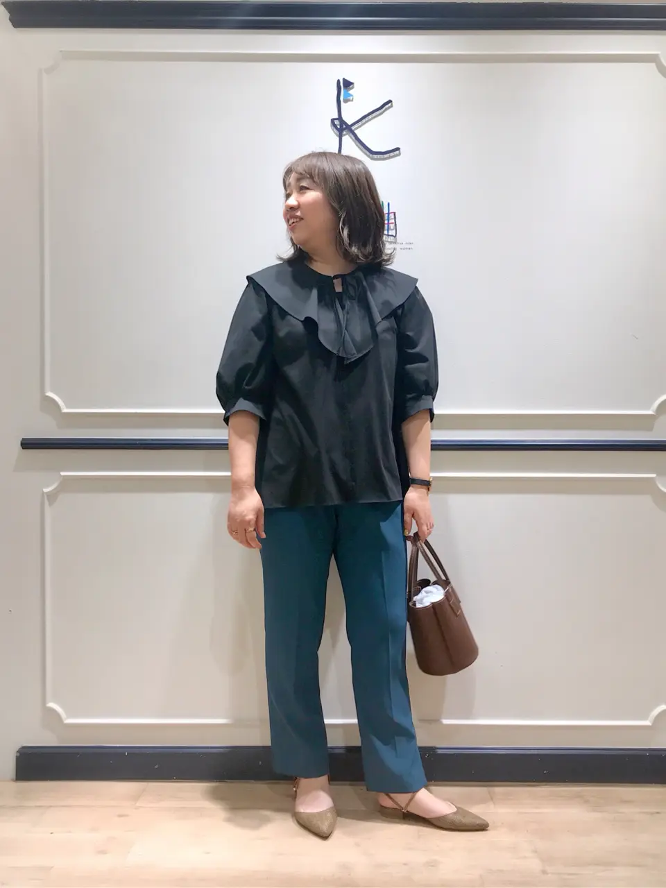 組曲 中山 コーディネート画像