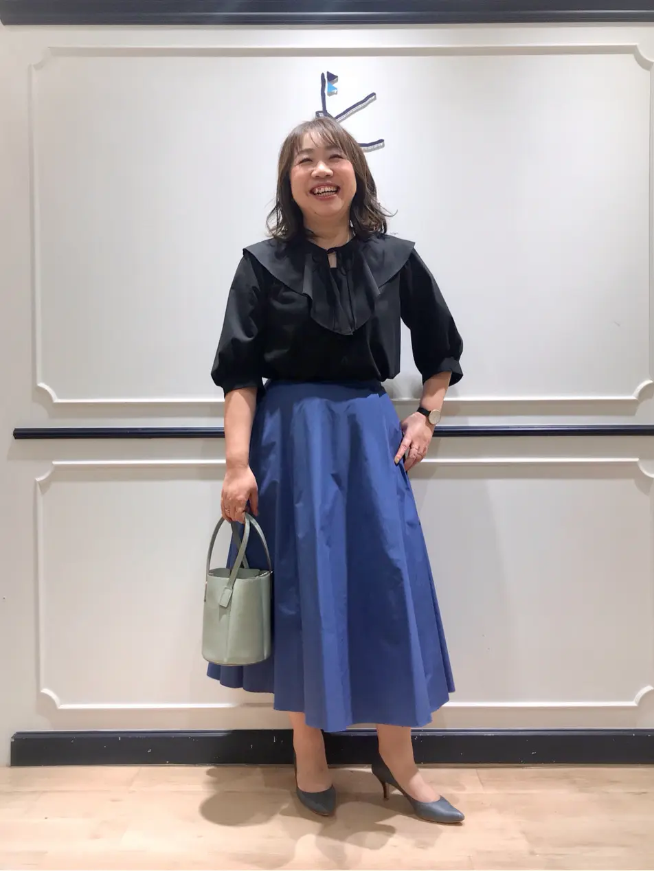 組曲 中山 コーディネート画像