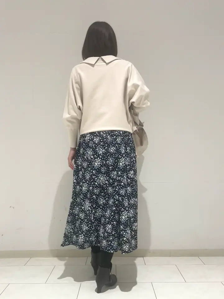 組曲 小山 コーディネート画像