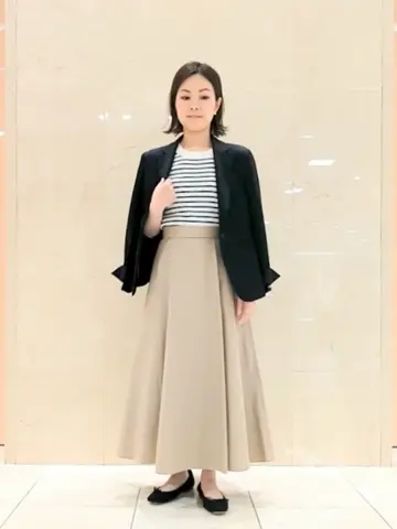 組曲 井上 コーディネート画像