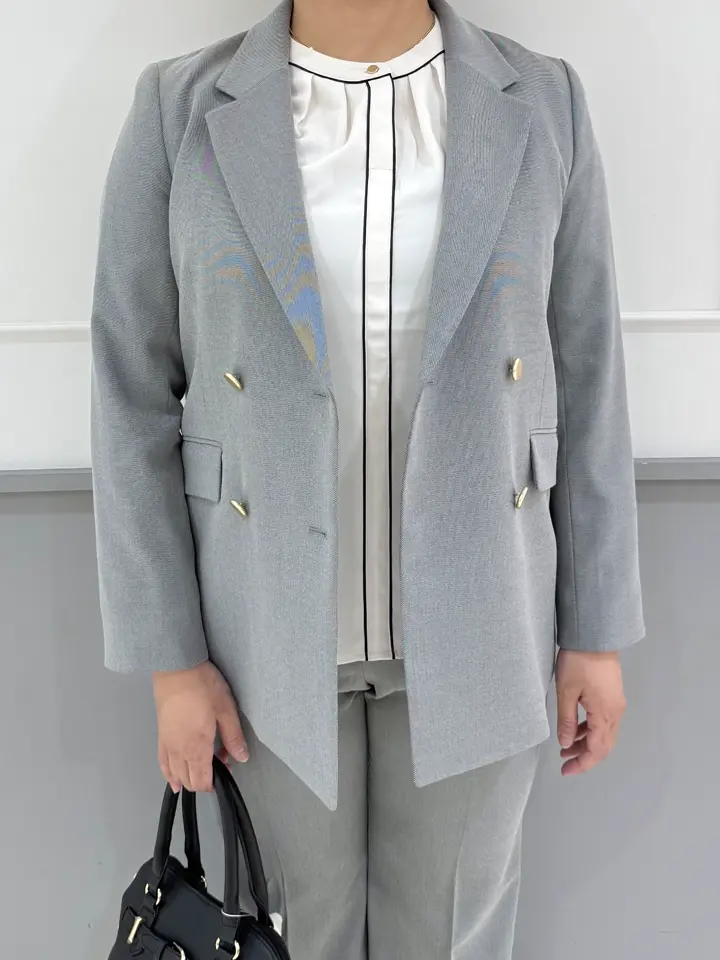 ANY SIS 寺嶋 コーディネート画像