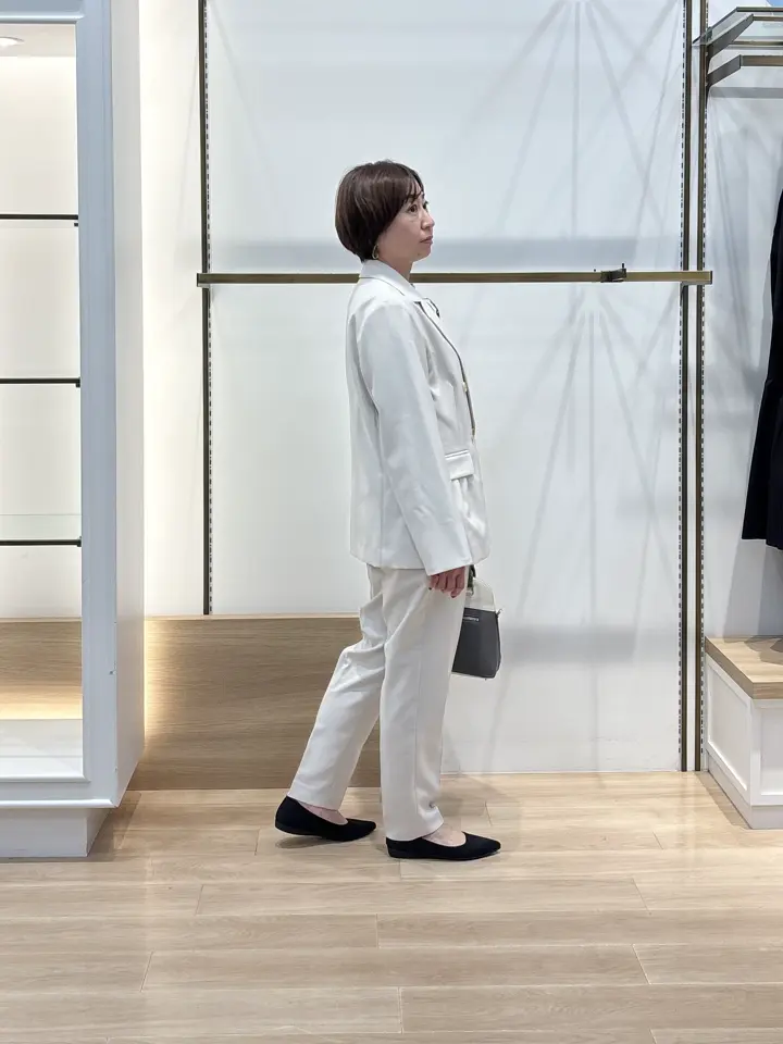 組曲 井上 コーディネート画像