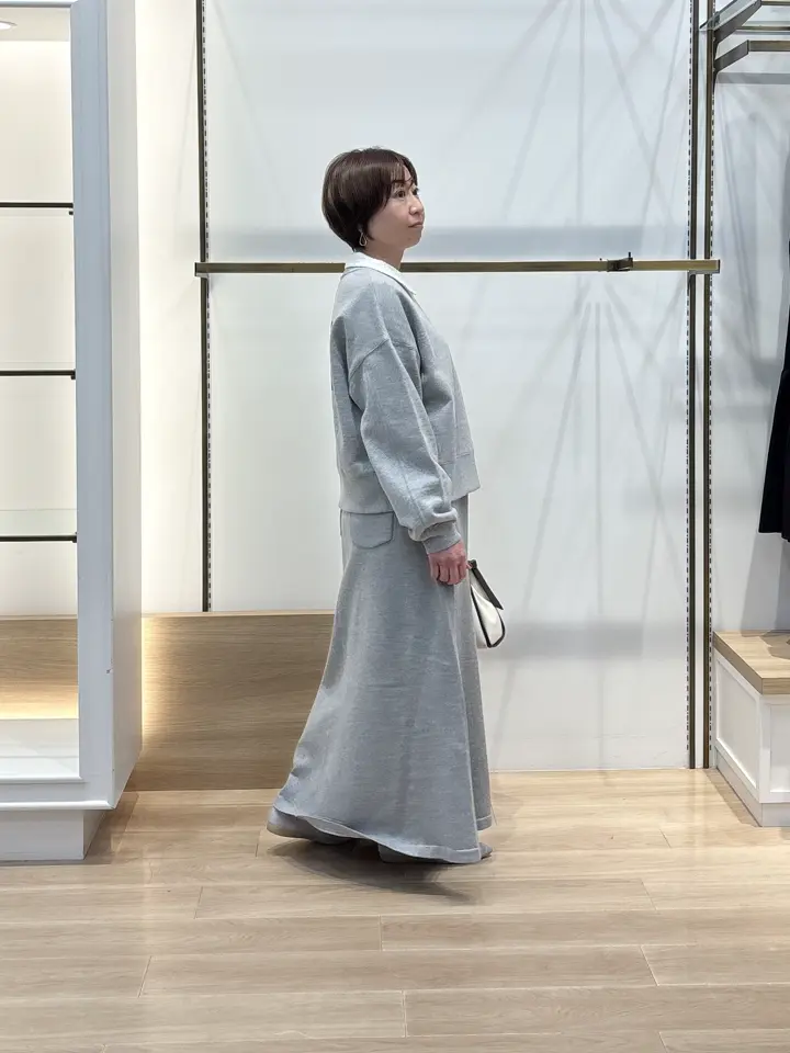 組曲 井上 コーディネート画像