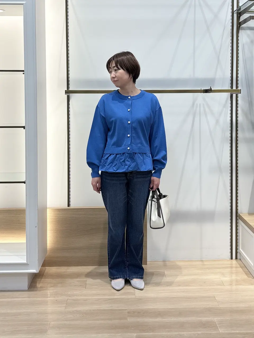 組曲 井上 コーディネート画像