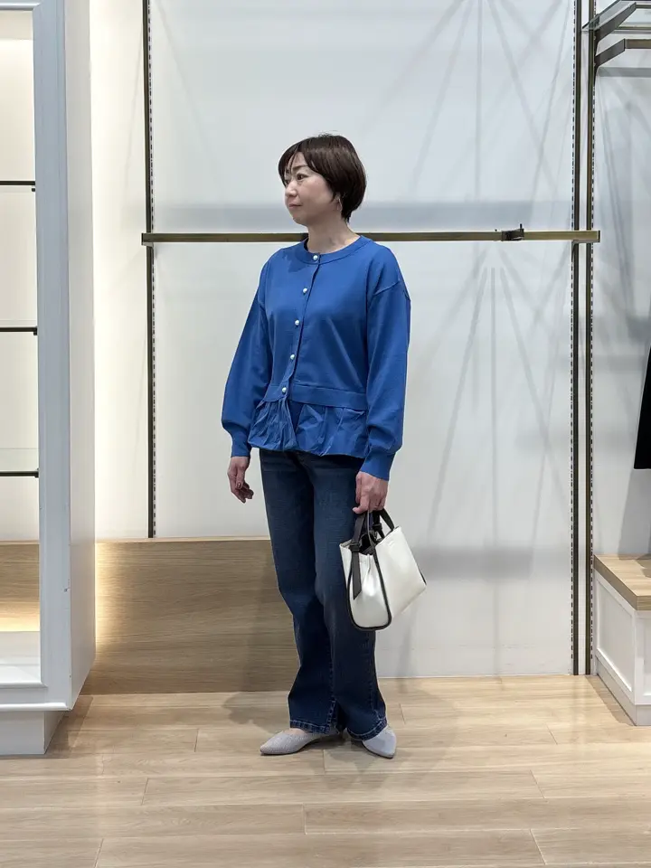 組曲 井上 コーディネート画像