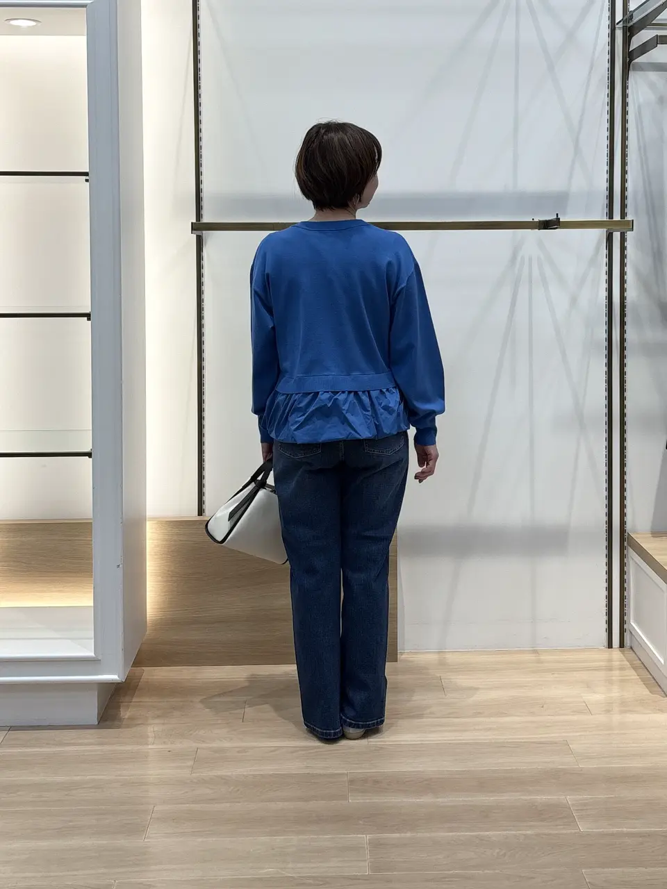 組曲 井上 コーディネート画像