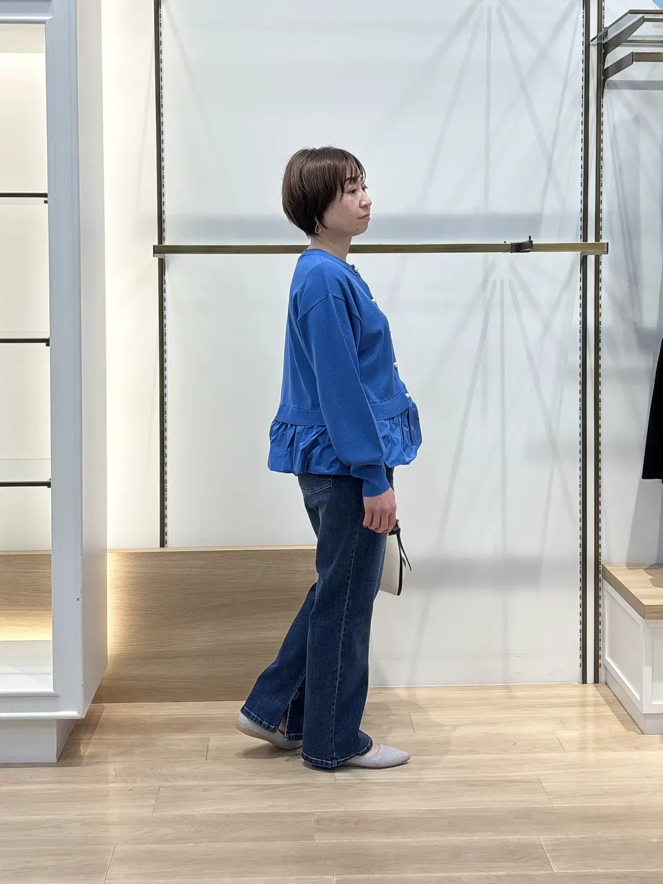 組曲 井上 コーディネート画像