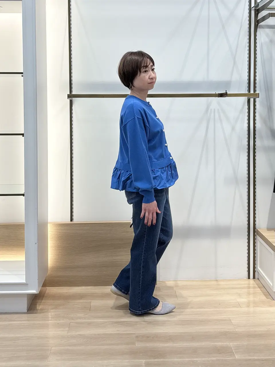 組曲 井上 コーディネート画像