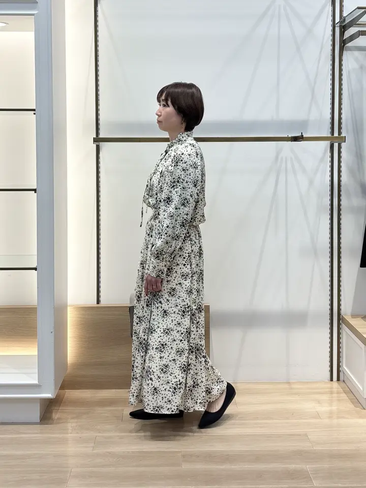 組曲 井上 コーディネート画像