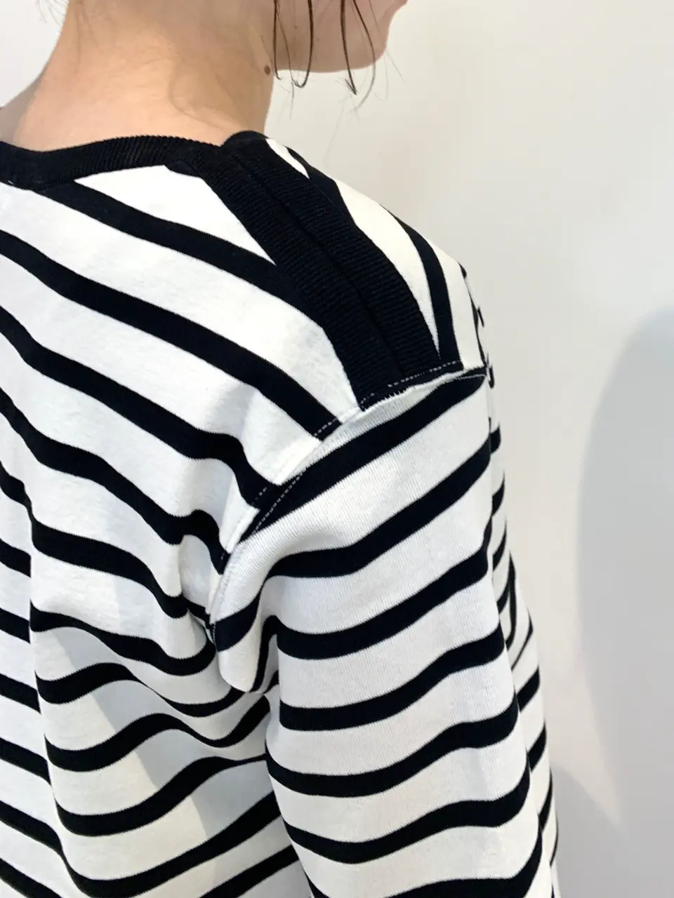 組曲 石井 コーディネート画像