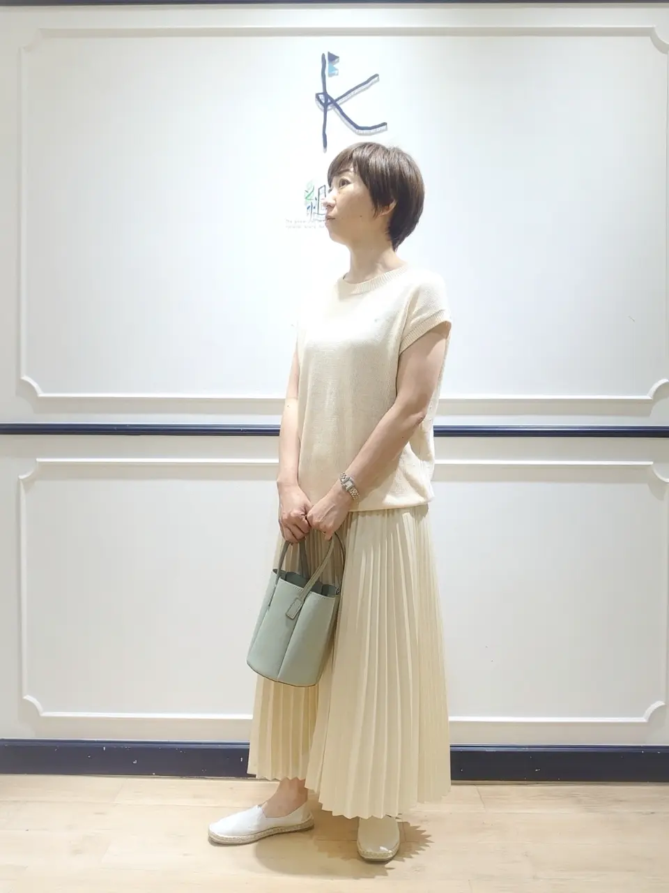 組曲 井上 コーディネート画像