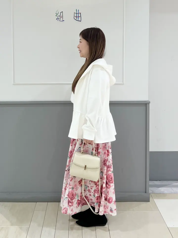 組曲 スタッフ コーディネート画像