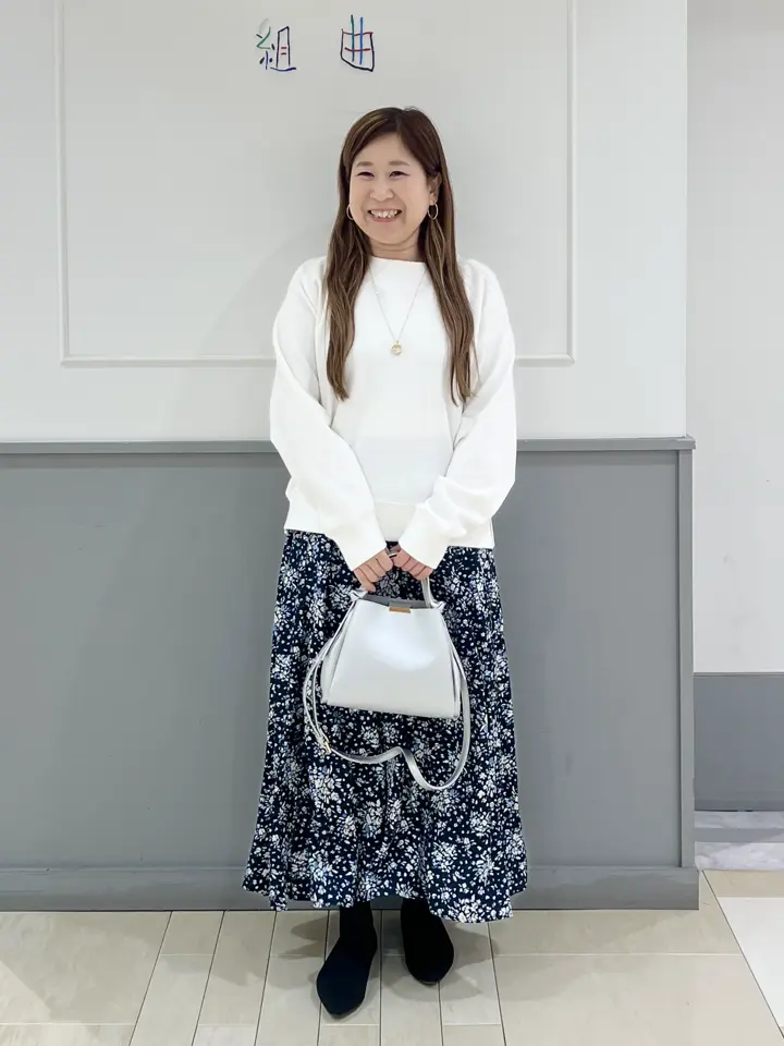 組曲 スタッフ コーディネート画像