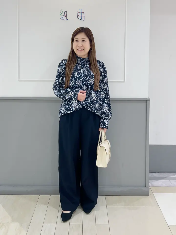 組曲 スタッフ コーディネート画像