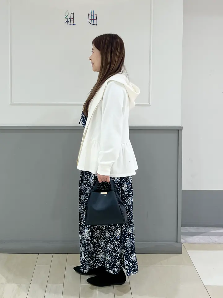 組曲 スタッフ コーディネート画像