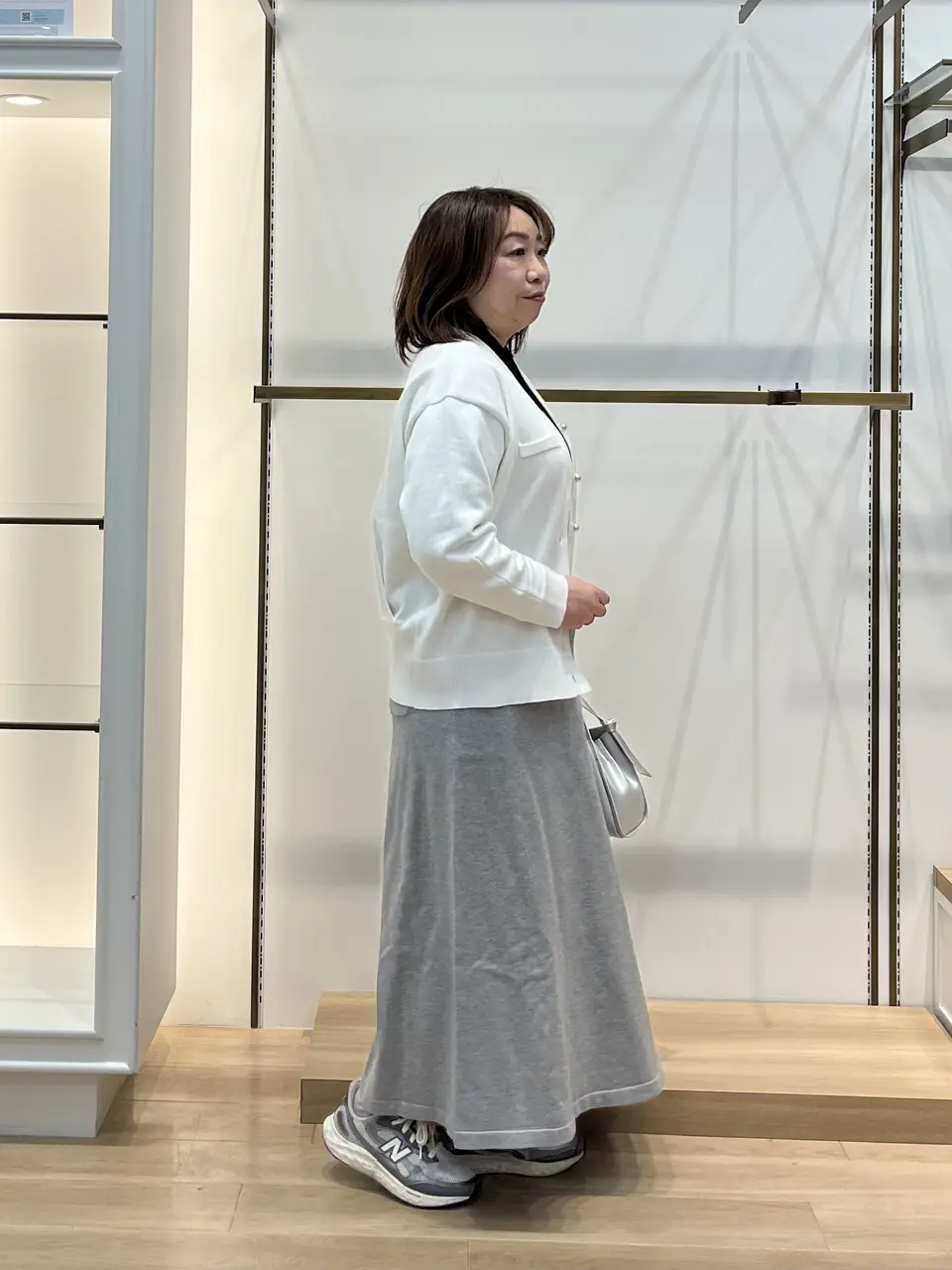 組曲 中山 コーディネート画像