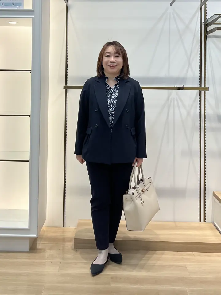 組曲 中山 コーディネート画像