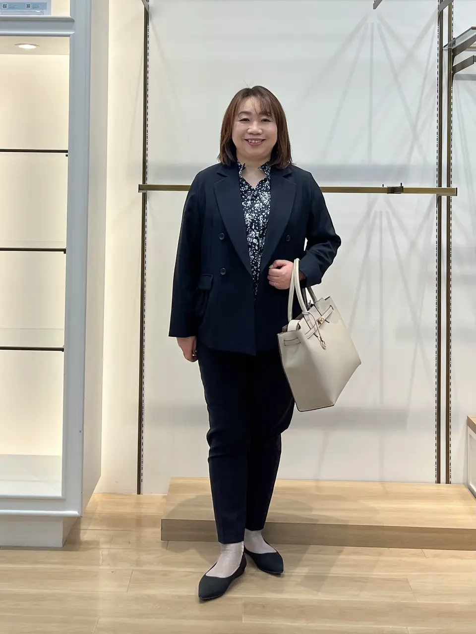 組曲 中山 コーディネート画像