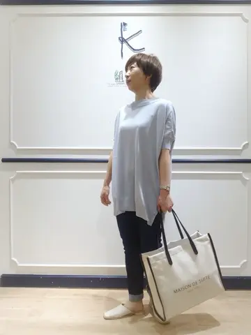 組曲 井上 コーディネート画像