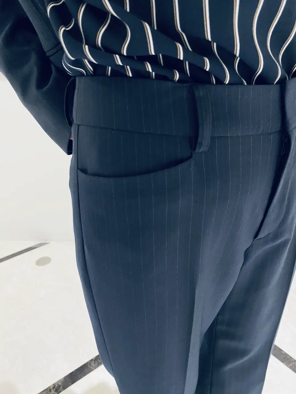 組曲 冨樫 コーディネート画像