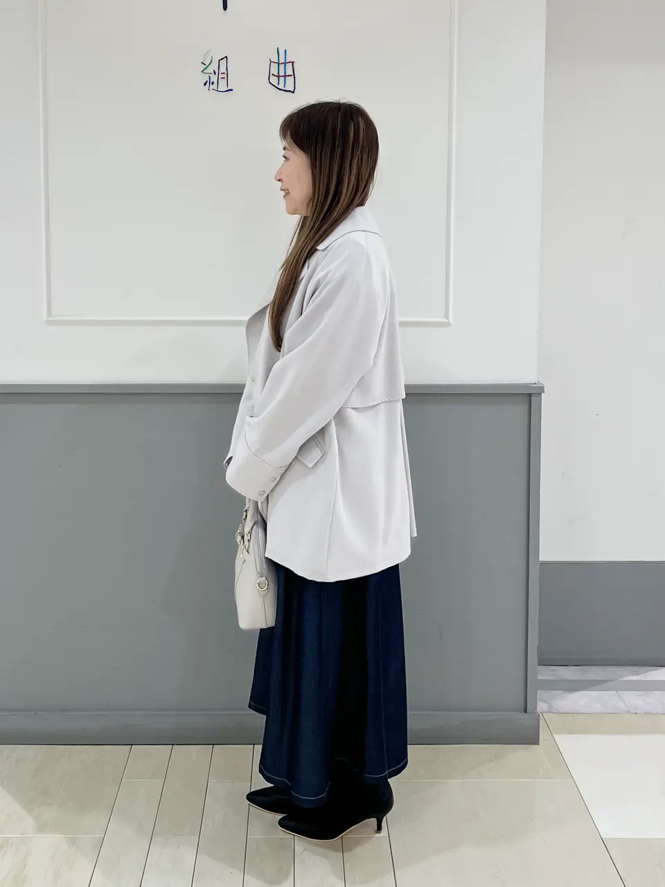 ANY SIS スタッフ コーディネート画像