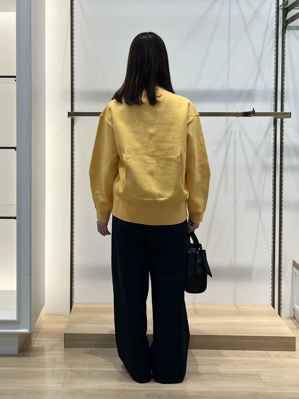 組曲 松村 コーディネート画像