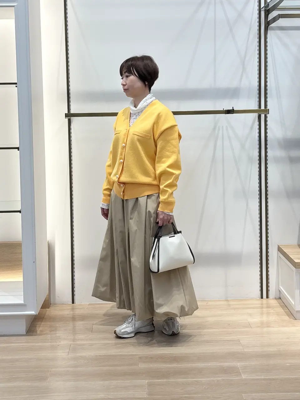 組曲 井上 コーディネート画像