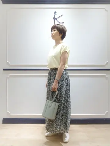 組曲 井上 コーディネート画像