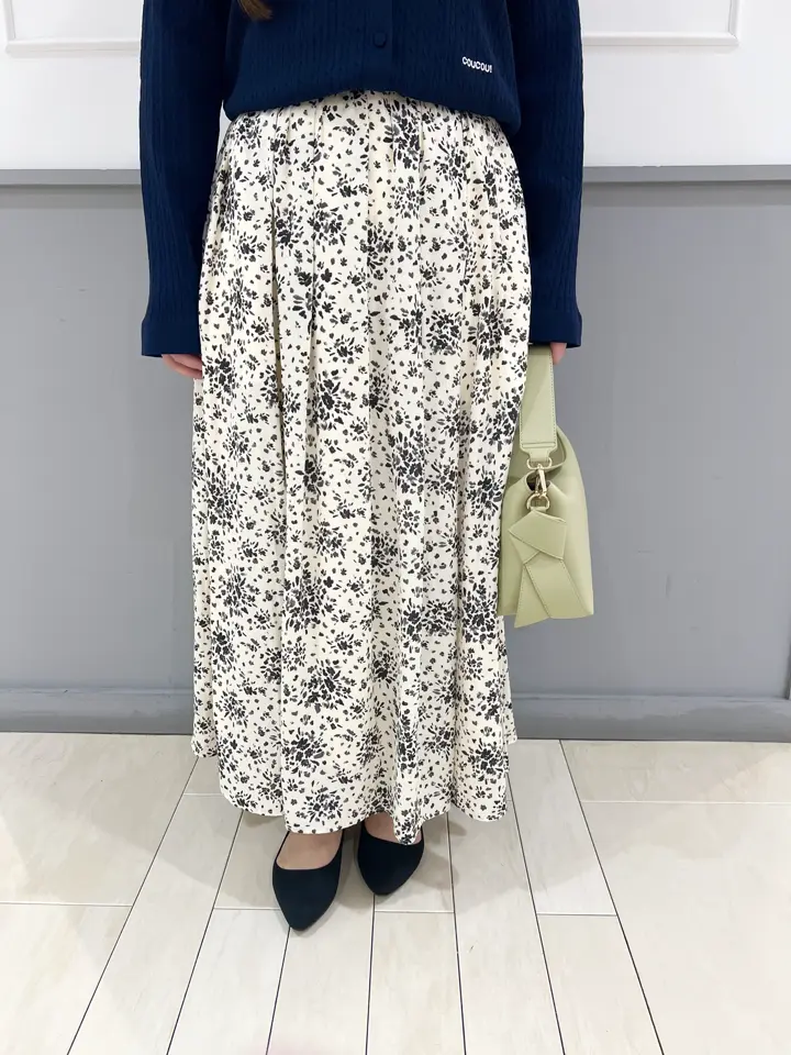 組曲 スタッフ コーディネート画像