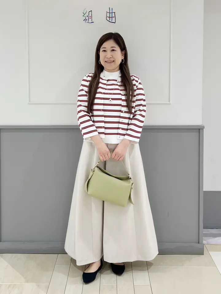 組曲 スタッフ コーディネート画像