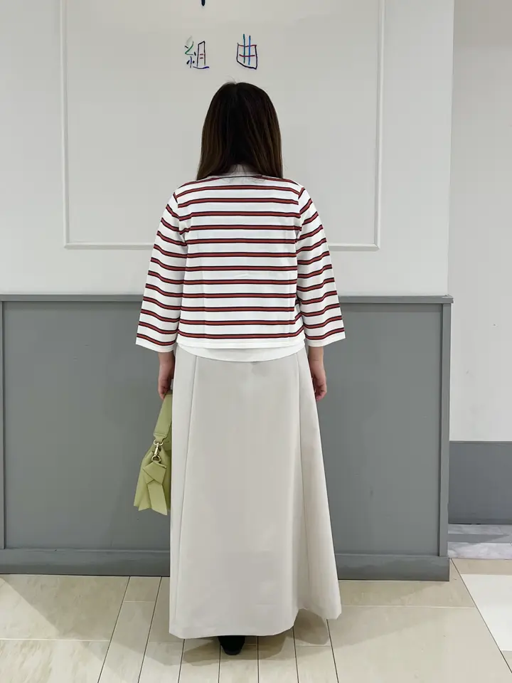 組曲 スタッフ コーディネート画像