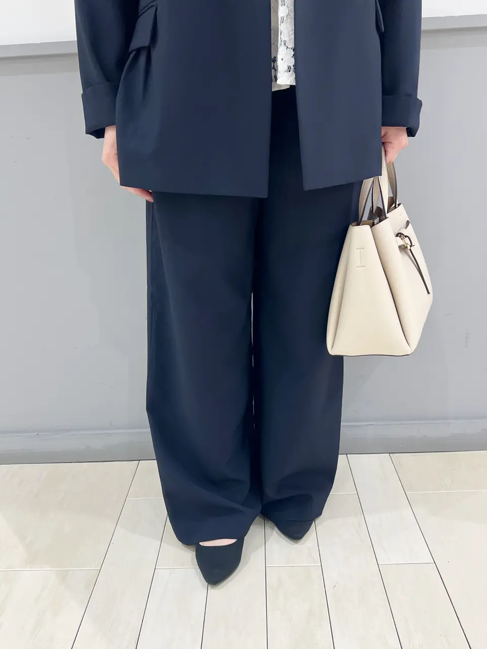 組曲 スタッフ コーディネート画像