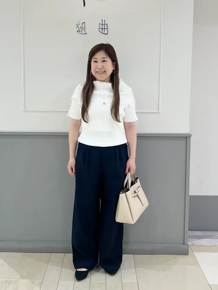 組曲 スタッフ コーディネート画像