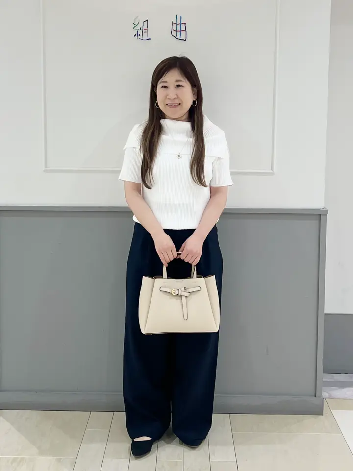 組曲 スタッフ コーディネート画像