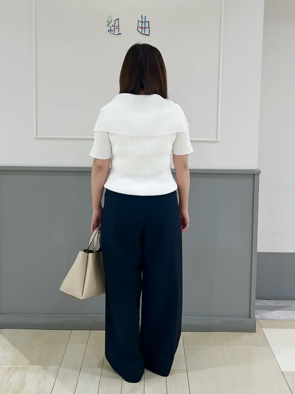 組曲 スタッフ コーディネート画像