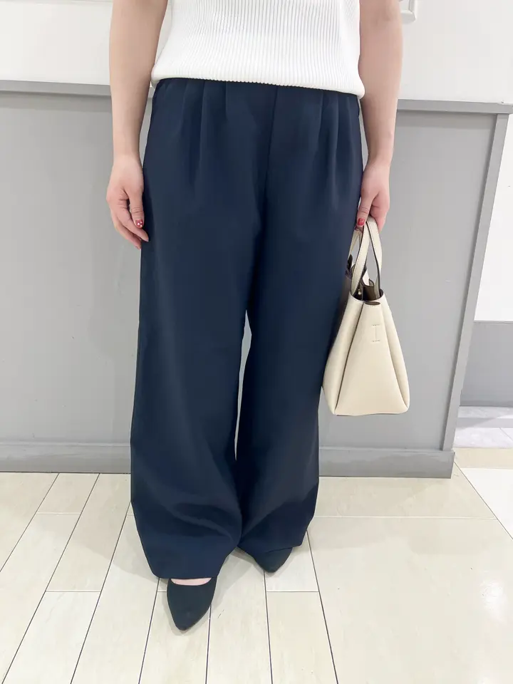 組曲 スタッフ コーディネート画像