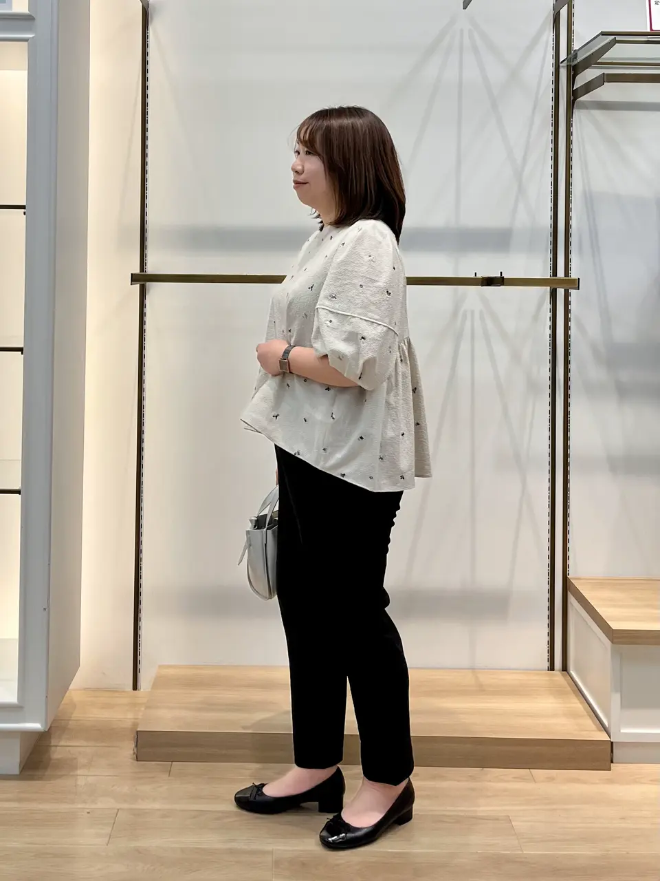 組曲 中山 コーディネート画像