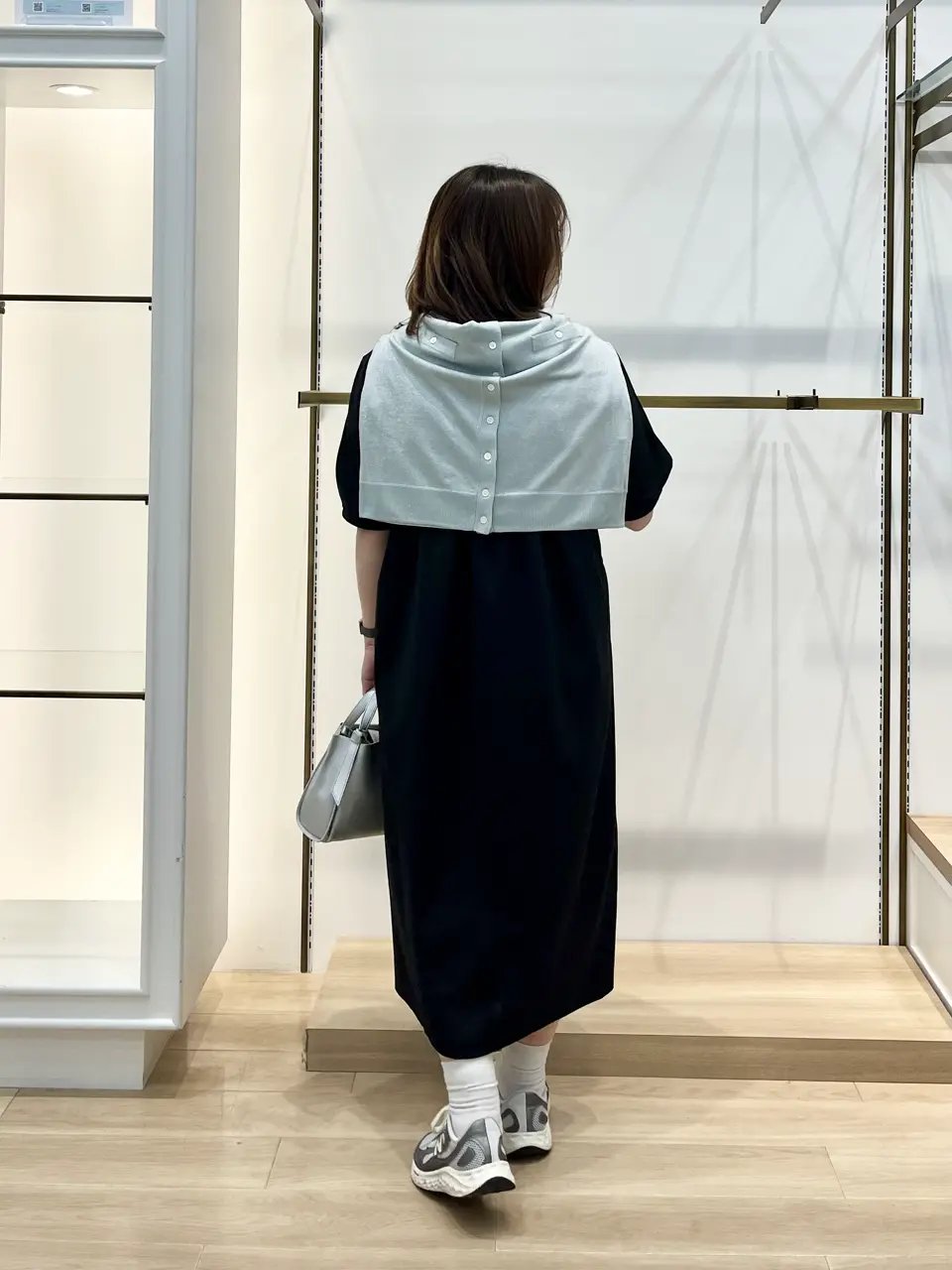 組曲 中山 コーディネート画像